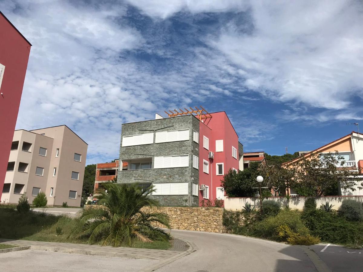 Vila Palit 497 D Apartment E Exterior foto